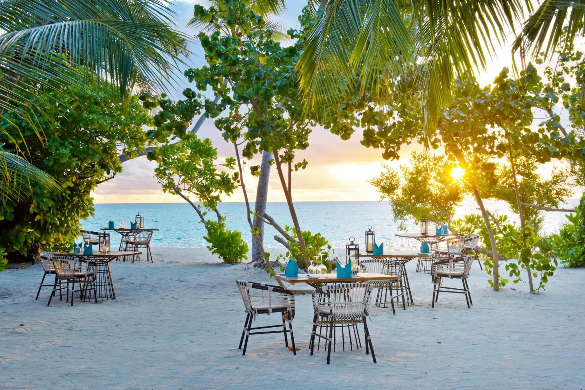 Kandima Maldives كوداهوفادهو المظهر الخارجي الصورة Sunset at the beach