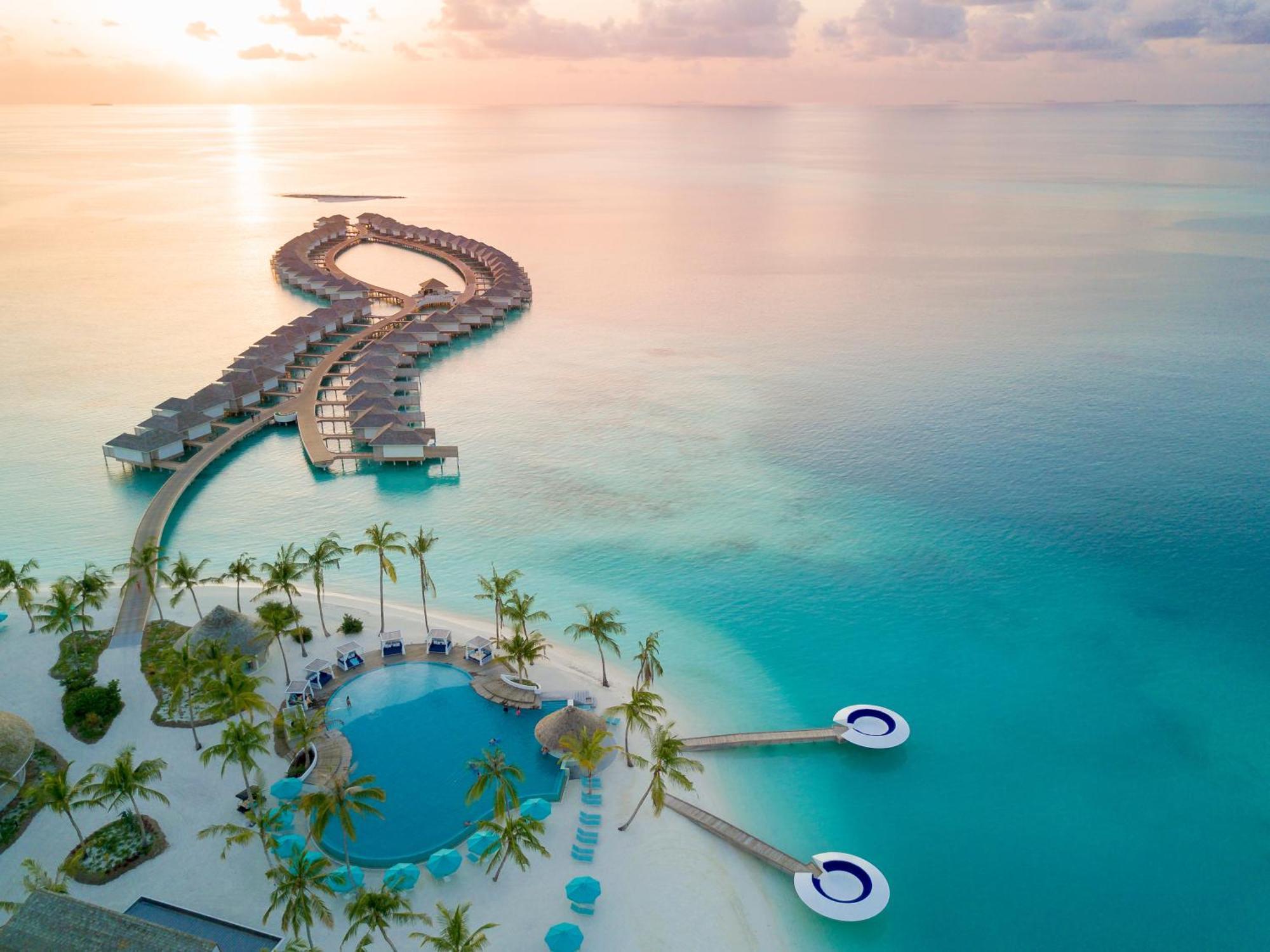 Kandima Maldives كوداهوفادهو المظهر الخارجي الصورة Aerial view of the resort